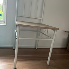 「決まり」
椅子　2個ありの画像