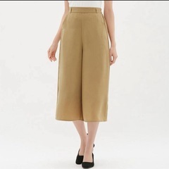 GU    クロップドワイドパンツ　XL