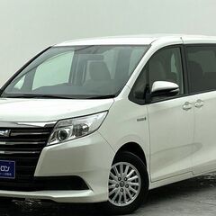 【ローン審査通過率95％！ローンお任せください！】トヨタ ノア　...