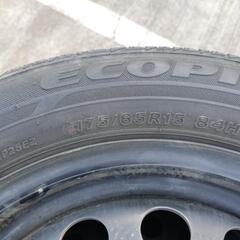 トヨタポルテ純正１７５／６５R１５の画像