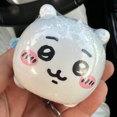 ちいかわ　ガチャ　貯金箱　モモンガ　くりまんじゅう
の画像