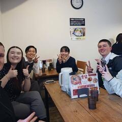 一緒に食べ物を食べましょ！