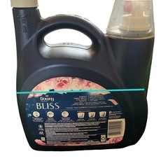 Downy ダウニー  柔軟剤　アンバー＆ローズ 3.4Lの画像