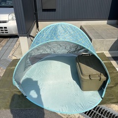 ポップアップテントの画像