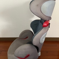 ジュニアシート　コンビの画像