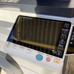 M0013 コニカミノルタ bizhub C364e カラー複合機 通電確認のみ 動作未チェック ジャンク扱いの画像