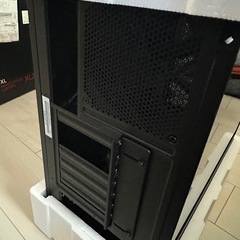 NZXT H5 FLOW ブラック PCケースの画像