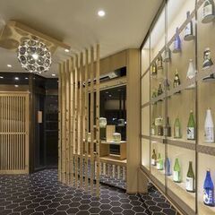 スクーターでワインやシャンパンをお届けするお仕事です☆彡