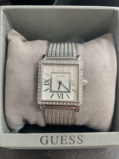 guess 時計　定価21,000