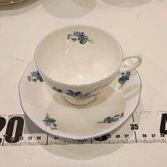 0501-231 イヴサンローラン　ティーカップ&ソーサー