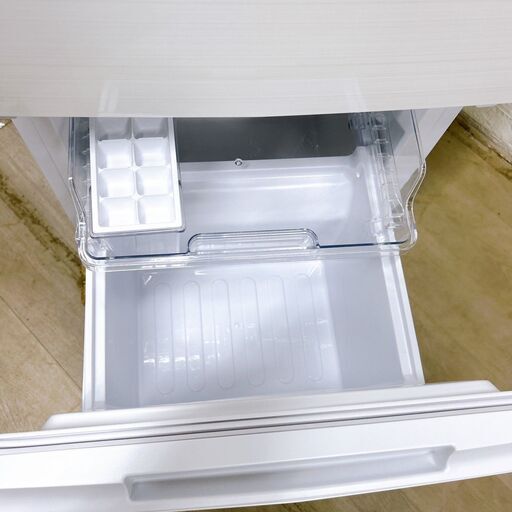 【全国対応可】シャープ 冷蔵庫 152L 2ドア 2022年製 /T04281 シャープ 冷蔵庫 152L 左右付替 2ドア 幅49.5cm 一人暮し向け