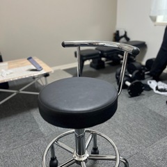 カウンターチェアの画像