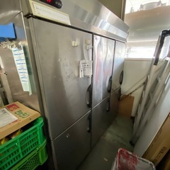 サンヨー  業務用　6面冷凍冷蔵庫　