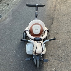 三輪車
