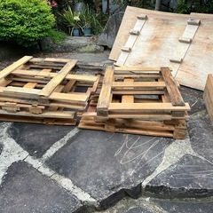 パレット半分に切断済み