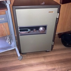 ◯決まりました◯開かない金庫の画像