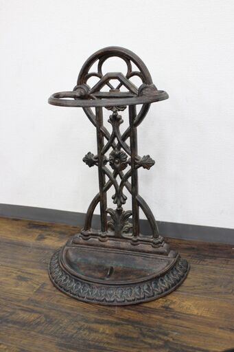 【ヤ取終了10/16】≪ZR455ジ≫アンティーク風 傘立て アイアン 鋳物 インテリア/インテリア小物 ディスプレイ/オブジェ 玄関家具 アンブレラスタンド