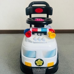 乗り物　おもちゃ　手押し車　の画像