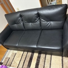 3人掛けソファ 早く取りに来れる方優先の画像