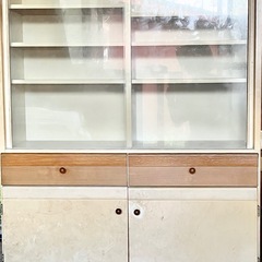 食器棚 さしあげます　取りに来られる方