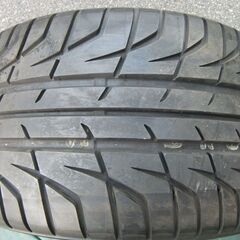 ヨコハマ　GRAND　PRIX　M７R　２６５/３５ZR１８　　１９９９年製の画像