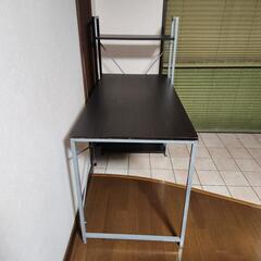 お取り引き終了しました　ラック付きワークデスクの画像