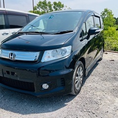 ホンダ フリードスパイク ハイブリッド 
