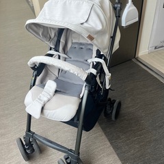 Combi ベビーカー クロスゴー 4キャス エッグショック