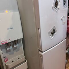 【5/6まで！】急募！洗濯機、冷蔵庫、テーブル、ソファ、暖房を格...