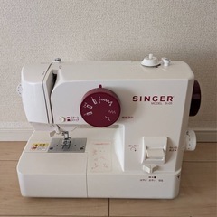 ジャンク品　ミシン
