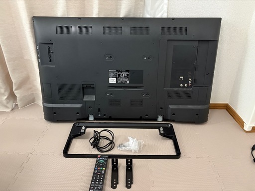 液晶テレビ　43型