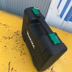 マキタ　インパクトドライバー用箱の画像