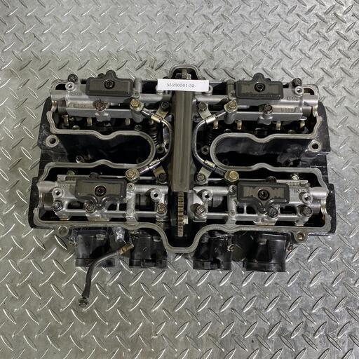 HONDA CB750 RC42 シリンダーヘッド ASSY ホンダ [M-250501-32]