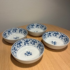 たち吉　青い花柄 陶器ボウル 4枚セット