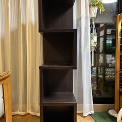 ニトリ製オシャレな変形カラーボックス