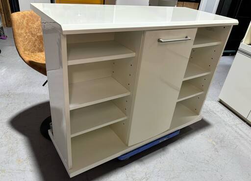 国産 高級 シギヤマバーカウンター＆バー椅子2脚セット、Used/キレイ 国産 高級 シギヤマバーカウンター＆バー椅子2脚セット、Used/キレイ