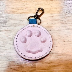 手作り肉球キーホルダー 🐾の画像