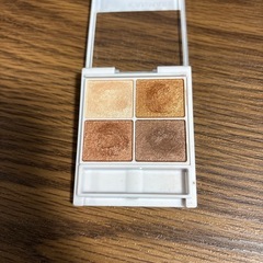 キャンメイクアイシャドウの画像