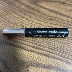 ヒロインメイク　マスカラ