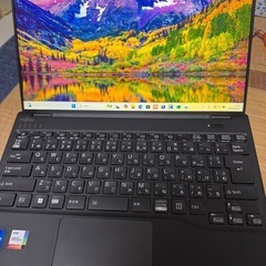 本日限定値引きあり！美品 富士通 LIFEBOOK UH-X/H1