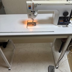 ベビーロックの職業用ミシン 「コンパニオン5300 作業台 フッ...