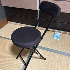 折りたたみイス