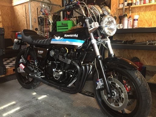 gpz400f シングルカウル　ウエダ製？　黒　最終値下げ gpz400f シングルカウル ウエダ製？ 黒 最終値下げ - メルカリ