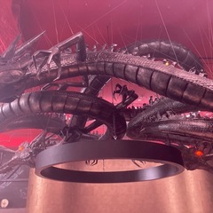 5/1今晩、軽飲み→ナイトクラブご一緒どうでしょうか？