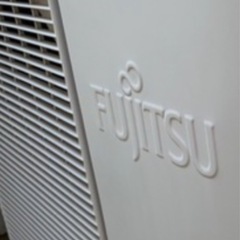 富士通♦️FUJITSU♦️壁付けエアコン♦️2.5キロ　リモコン　室外機セットの画像