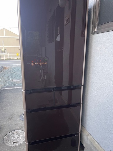 冷蔵庫と冷蔵庫セットです