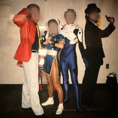 コスプレーヤー