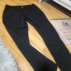 メンズ黒パンツ👖ジィーンズ