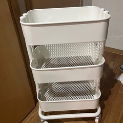 スチールワゴン
