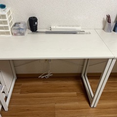 【取引中】デスク